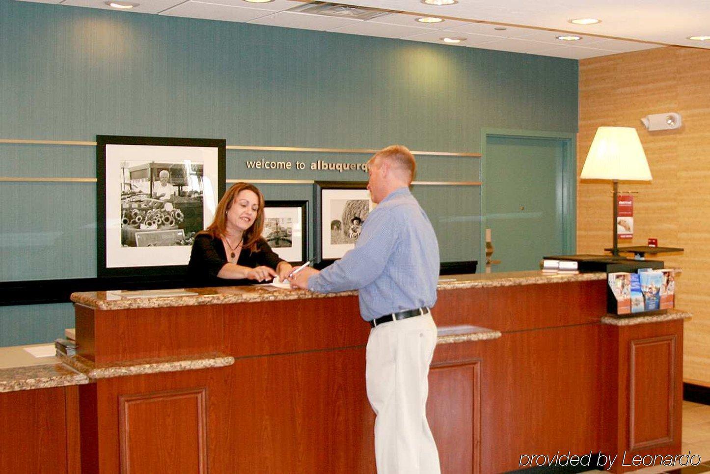 Hampton Inn & Suites Albuquerque-Coors Road Interior photo
