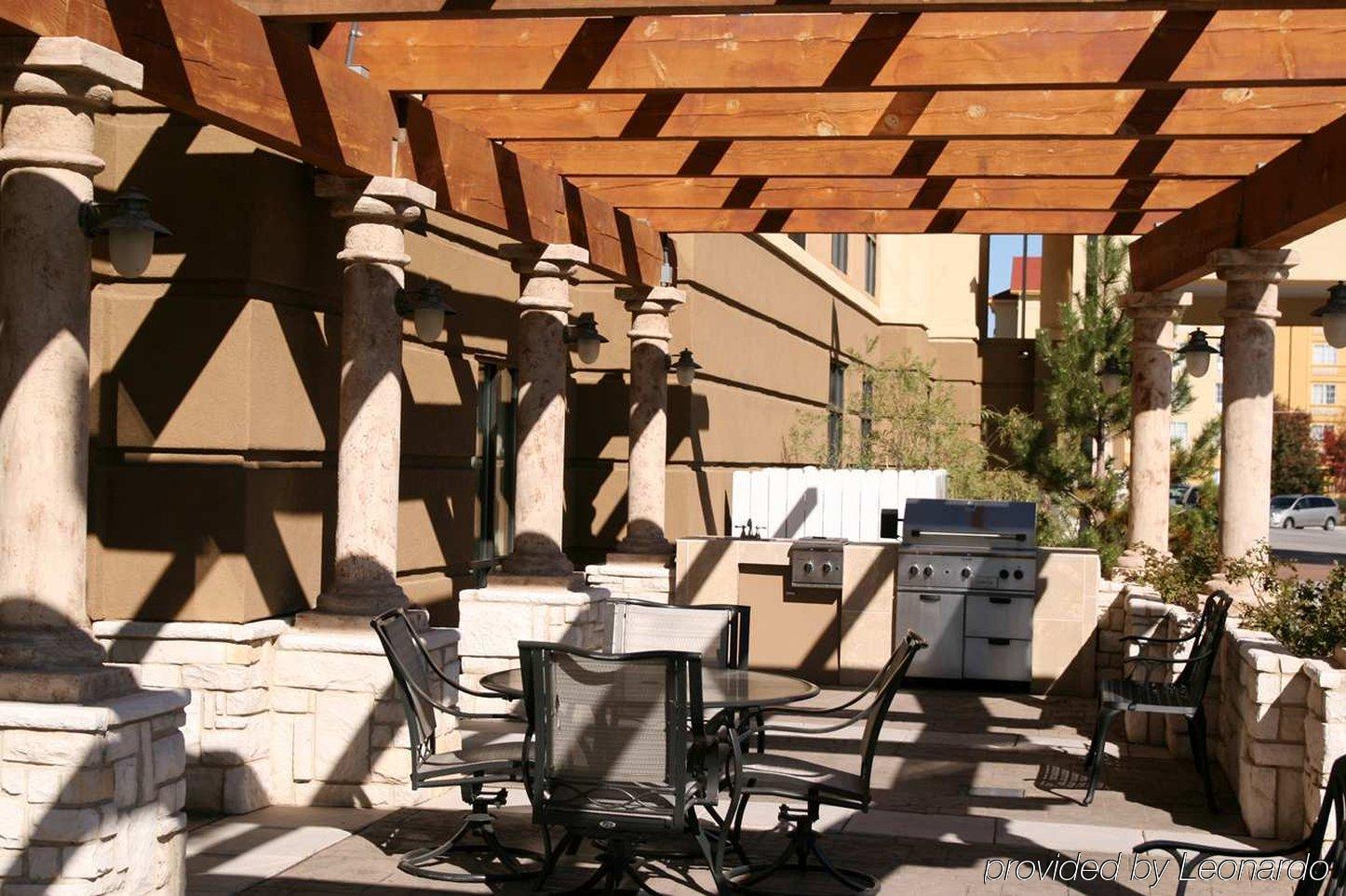 Hampton Inn & Suites Albuquerque-Coors Road Facilities photo